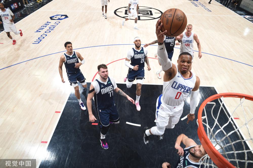 有类似情节 有类似情节