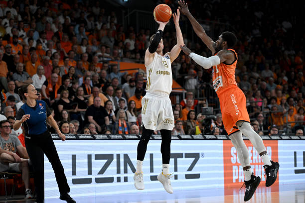 凯恩离队后 凯恩离队后