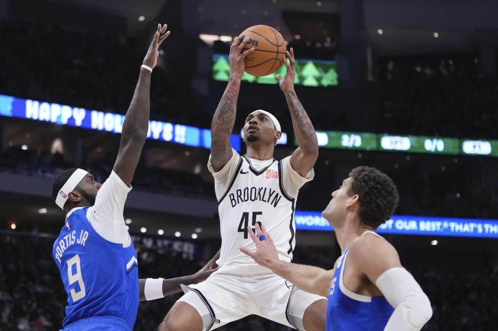 里奇抛出橄 里奇抛出橄