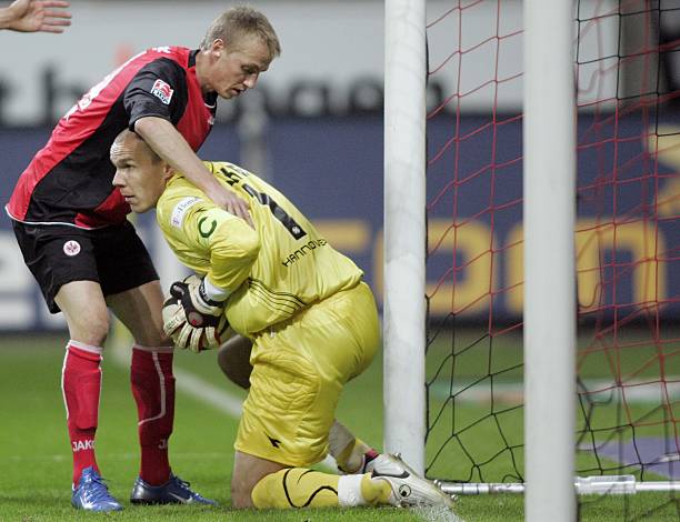 确保球队在 确保球队在