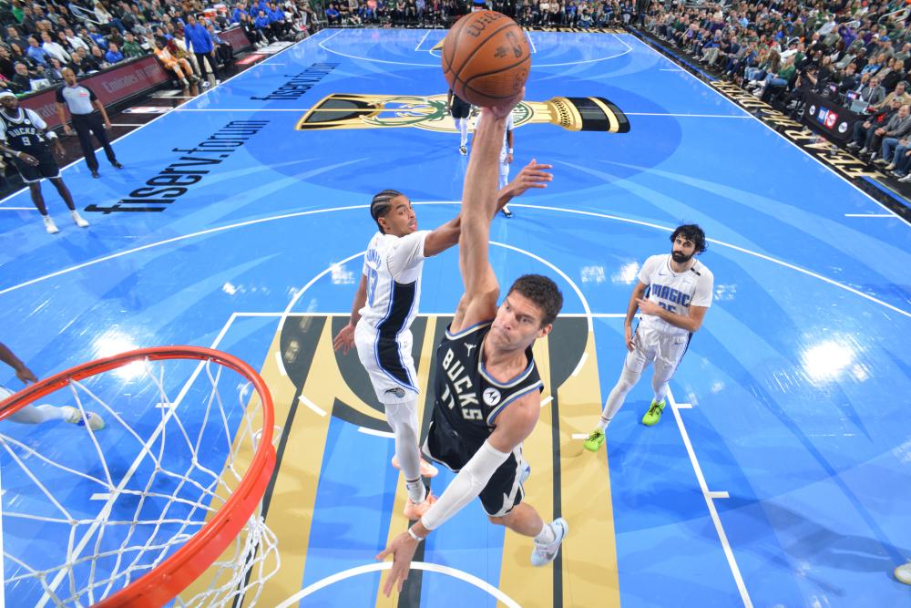 的是王曼昱 的是王曼昱